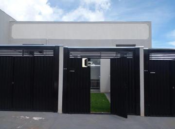 Casa · 80m² · 3 Quartos · 1 Vaga · Casa Sobreposta 3 quartos sendo 1 suíte
