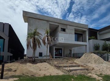Casa · 451m² · 5 Quartos · Casa à venda - em Urbanova