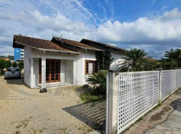 Casa · 110m² · 3 Quartos · 1 Vaga · Linda Casa Bairro Dom Joaquim 