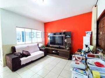 Casa · 230m² · 3 Quartos · 6 Vagas · Casa com 3 Quartos, 1 Suíte, Área Gourmet, 6 Vagas de Garagem, Laje à Venda na QNM 23 – Ceilândia Su