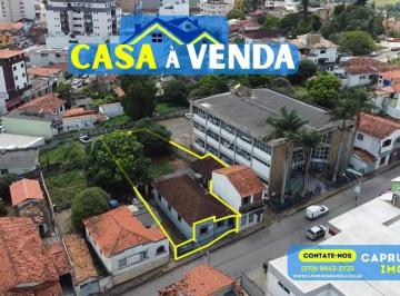 Comercial · 462m² · Casa na Rua Coração de Jesus, nº 82, Centro - Carmópolis de Minas - MG.
