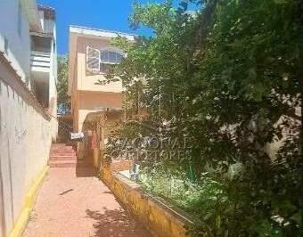 Casa · 198m² · 5 Quartos · 2 Vagas · Sobrado à venda 4 quartos 2 vagas Floresta - Santo André - SP