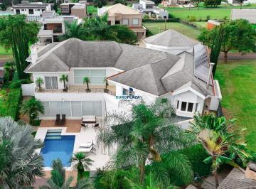 Vista de Cima · Mansão Neoclássica no Portal Golf: Onde o Luxo Encontra a Sustentabilidade