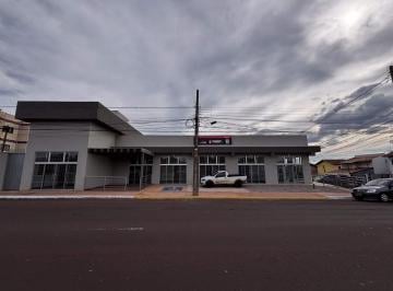 Comercial · 31m² · 5 Vagas · Sala comercial no Bairro Jockey Club