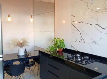 Casa · 130m² · 2 Quartos · 2 Vagas · Sobrado com 2 quartos e quintal no bairro Jardim Paulista