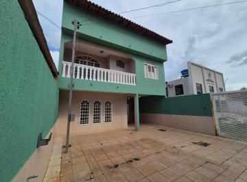Casa de 3 quartos, Guará · QE 44 Sobrado encontra-se alugado