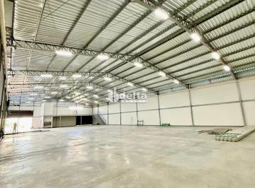 Comercial · 1100m² · 5 Vagas · Galpão disponível para Locação e venda no bairro Laranjeiras em Uberlândia-MG