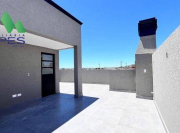 2dcc078d2ad0e98a533c10f199d076acbd3f8ec3 · Sobrado com 3 dormitórios à venda, 127 m² por R$ 898.000,00 - Capão Raso - Curitiba/PR