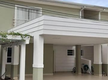 Casa · 156m² · 3 Quartos · 2 Vagas · Casa em Condomínio fechado Malibu Residence, Despraiado - Cuiabá/Mt