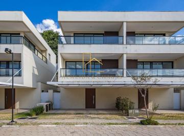 Casa · 214m² · 4 Quartos · 3 Vagas · Alpha House