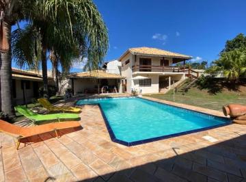 Foto 01 · CHÁCARA COM VISTA PARA PEDRA GRANDE, PISCINA, 3 QUARTOS, ASFALTO, PRÓXIMO DE COMÉRCIOS