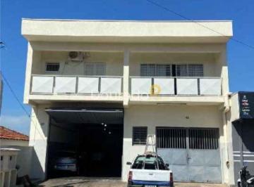Casa · 363m² · 3 Quartos · Sobrado - Moradia e Investimento!