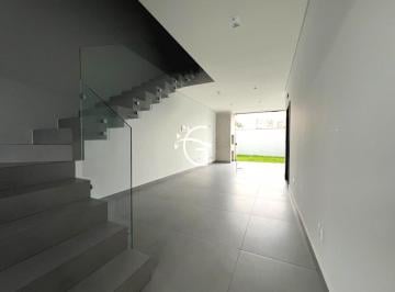 Foto 01 · Seja bem-vindo a este anúncio de venda de uma casa dos sonhos!