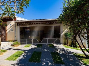 Casa · 137m² · 3 Quartos · 3 Vagas · Casa térrea, 3 quartos, 1 suite no Jardim Sarapiranga, Medeiros - Jundiaí