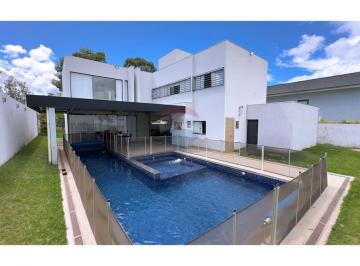 Casa · 334m² · 4 Quartos · Taquari - Casa com 4 Suítes na Quadra 4.