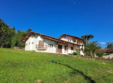 Casa · 165m² · 2 Quartos · 1 Vaga · Casa  RODEIO - SC