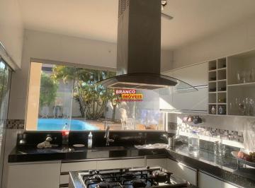 Casa · 220m² · 3 Quartos · 8 Vagas · CASA DE CONDOMÍNIO 03 QUARTOS SENDO 02 SUÍTES PARA VENDA GUARÁ PARK, BRASÍLIA