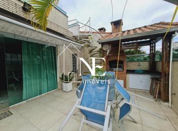 Casa · 265m² · 3 Quartos · 2 Vagas · Casa Sobreposta Alta a venda no Embaré.