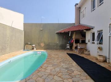 Casa · 374m² · 6 Quartos · 4 Vagas · Sobrado para Venda, Aeroporto, 6 dormitórios, sendo 4 suítes, 7 banheiros.