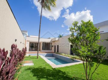Casa de 4 quartos, Vicente Pires · Linda Casa Moderna, Tecnológica e Sofisticada à Venda em Condomínio Fechado 