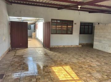 Casa de 3 quartos, Taguatinga · 2 CASAS INDEPENDENTES NO LOTE NA QNL - OPORTUNIDADE
