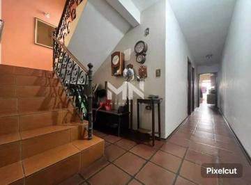 Casa · 120m² · 3 Quartos · 2 Vagas · Casa alugar 3 quartos Jardim Santa Tereza 120m²