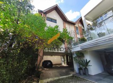 Casa · 540m² · 3 Quartos · 6 Vagas · Sofisticação e Conforto em Condomínio na Vila Progredior - 540m²