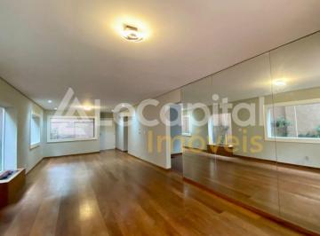 Casa · 210m² · 3 Quartos · 2 Vagas · Casa 3 quartos, 2 suites, quintal 2 vagas - Moema Pássaros