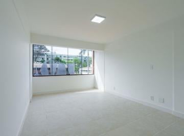 Comercial · 31m² · Provável que seus clientes cheguem antes de você.
