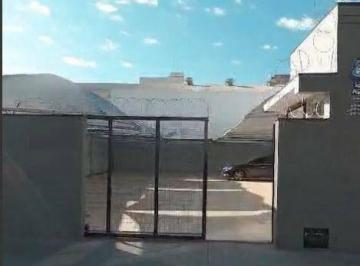 83106f5c01191afe4e7991fa6f8c2766e30c5320 · Excelente terreno com sala e 2 banheiros