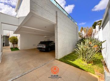 Casa à venda bairro Castelo · CASA À VENDA NO BAIRRO CASTELO, 3 QUARTOS, 4 VAGAS, ESPAÇO GOURMET, HABITE-SE, LOTE DE 420M², 356M²