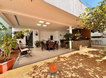 área externa · CASA À VENDA NO BAIRRO CASTELO, 3 QUARTOS, 4 VAGAS, ESPAÇO GOURMET, HABITE-SE, LOTE DE 420M², 356M²