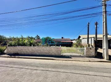 Casa · 100m² · 3 Quartos · 1 Vaga · Casa de 3 Dormitórios À Venda na Passagem do Maciambu