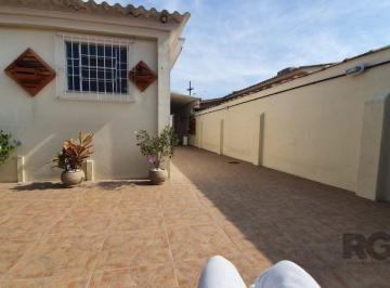 Casa · 210m² · 3 Quartos · 4 Vagas · Casa em Guarujá
