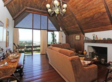 Casa · 235m² · 3 Quartos · 2 Vagas · Casa 3 Dormitório(s) Bairro Teresópolis