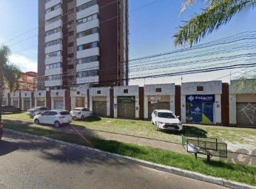 Comercial · 56m² · 1 Quarto · 1 Vaga · Loja em Petrópolis