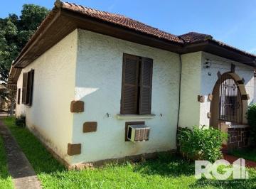 Casa · 387m² · 3 Quartos · 2 Vagas · Casa em Passo da Areia
