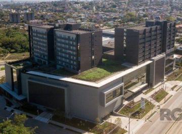 Casa · 32m² · Sala Comercial em Teresópolis