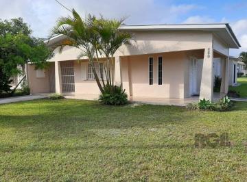 Casa · 195m² · 5 Quartos · 2 Vagas · Casa em Centro