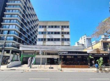 Comercial · 41m² · Loja térrea com mezanino em ponto nobre da Vinte e Quatro de Outubro