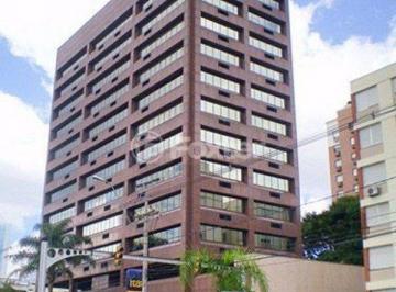 Casa · 381m² · Sala Comercial em Auxiliadora