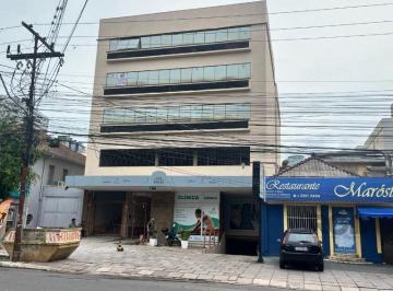 Casa · 51m² · 2 Quartos · 2 Vagas · Sala Comercial em Auxiliadora
