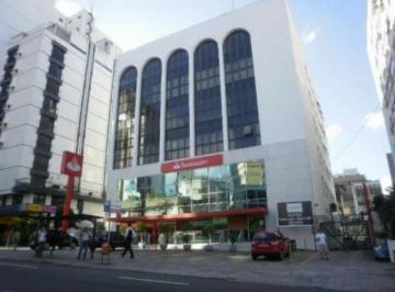 Casa · 800m² · 4 Vagas · Sala Comercial em Auxiliadora
