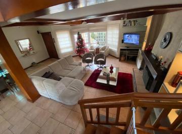 Casa · 247m² · 3 Quartos · 2 Vagas · Casa em Vila Ipiranga