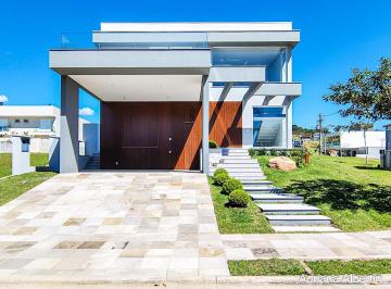 Casa · 331m² · 4 Quartos · 2 Vagas · Casa de Condomínio em Alphaville