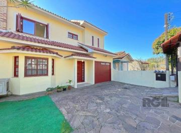 Casa · 119m² · 3 Quartos · 2 Vagas · Casa de 3 dormitórios no bairro Cavalhada