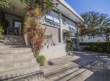 Casa · 196m² · 4 Quartos · 3 Vagas · Casa de 4 dormitórios no bairro Glória