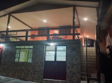 Casa · 320m² · 3 Quartos · 2 Vagas · Casa em Santa Corona