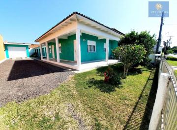 Casa · 210m² · 5 Quartos · 3 Vagas · Excelente casa a venda com 3 aptos de 1 dormitório.