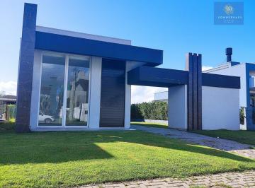 Casa · 178m² · 4 Quartos · 2 Vagas · Casa em Condomínio fechado em Capão da Canoa